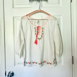 Mexican embroidered peasant blouse White Large